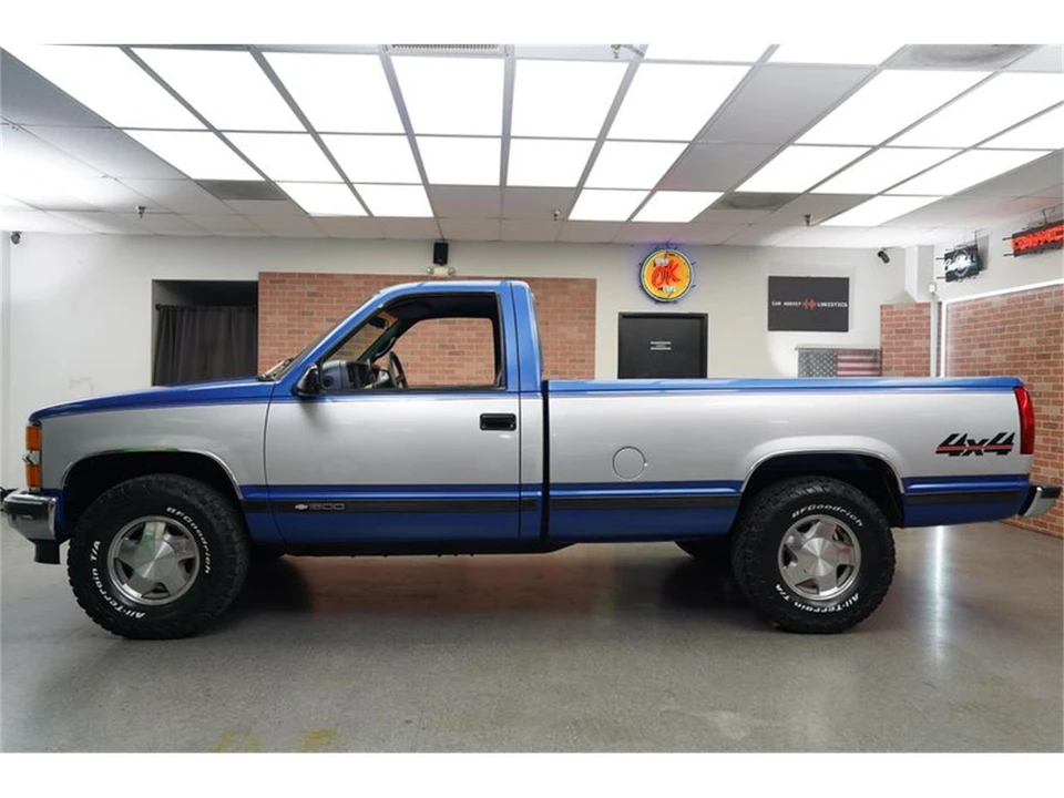 1997 Chevrolet C/K 4th Gen - Image 4 of 31
