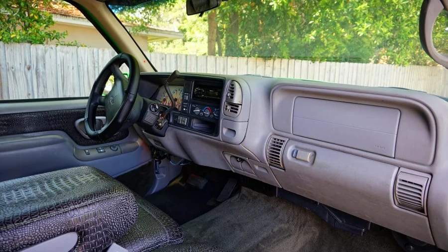 1997 Chevrolet C/K 4th Gen - Image 6 of 14