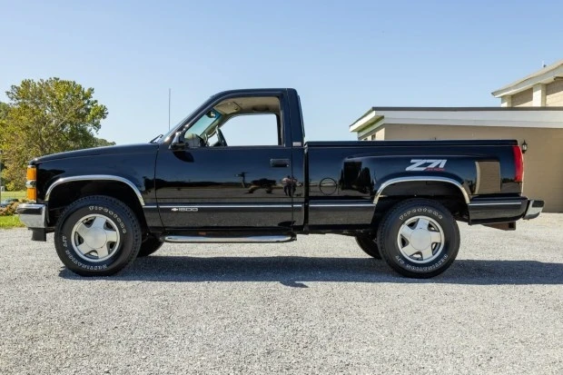 1997 Chevrolet C/K 4th Gen - Image 3 of 7