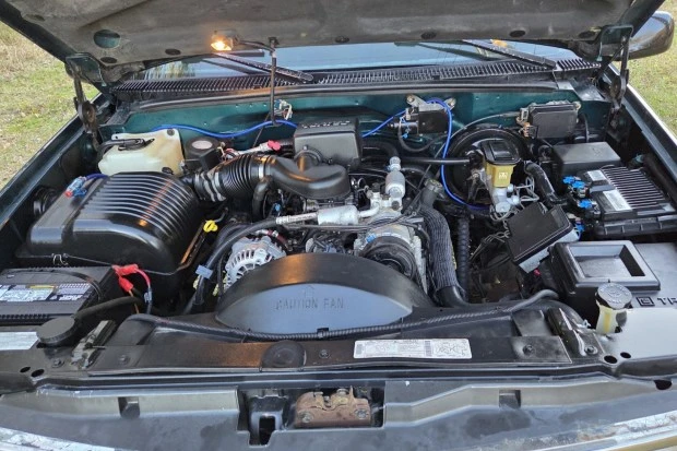 1997 Chevrolet C/K 4th Gen - Image 6 of 7