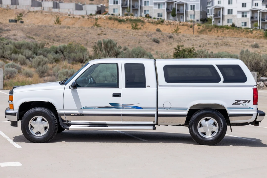 1997 Chevrolet C/K 4th Gen - Image 10 of 31