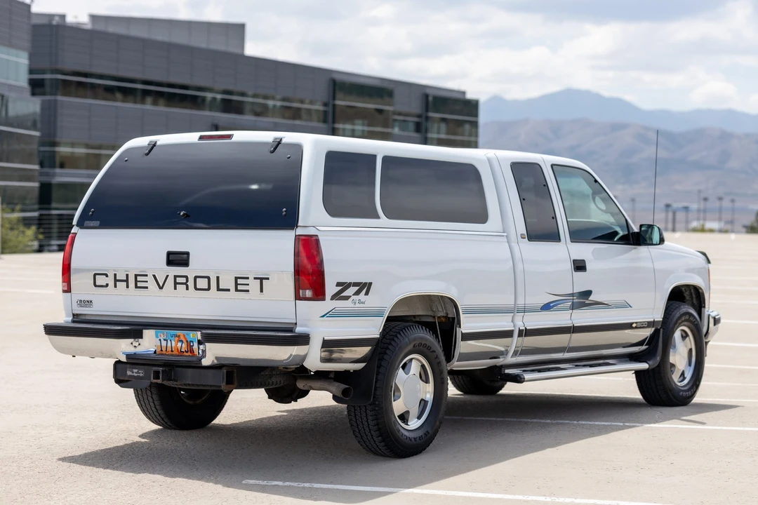 1997 Chevrolet C/K 4th Gen - Image 6 of 31