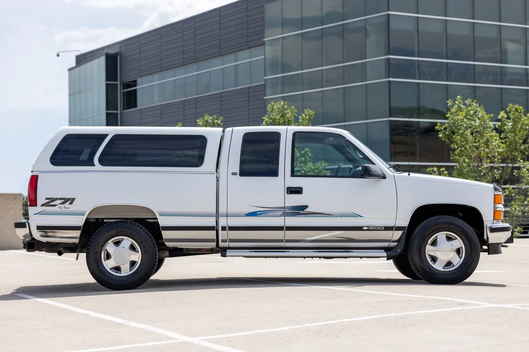1997 Chevrolet C/K 4th Gen - Image 5 of 31