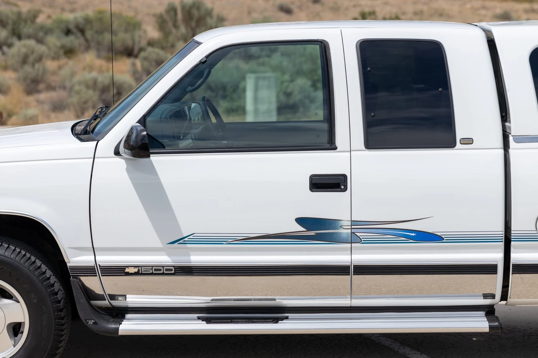 1997 Chevrolet C/K 4th Gen - Image 17 of 31