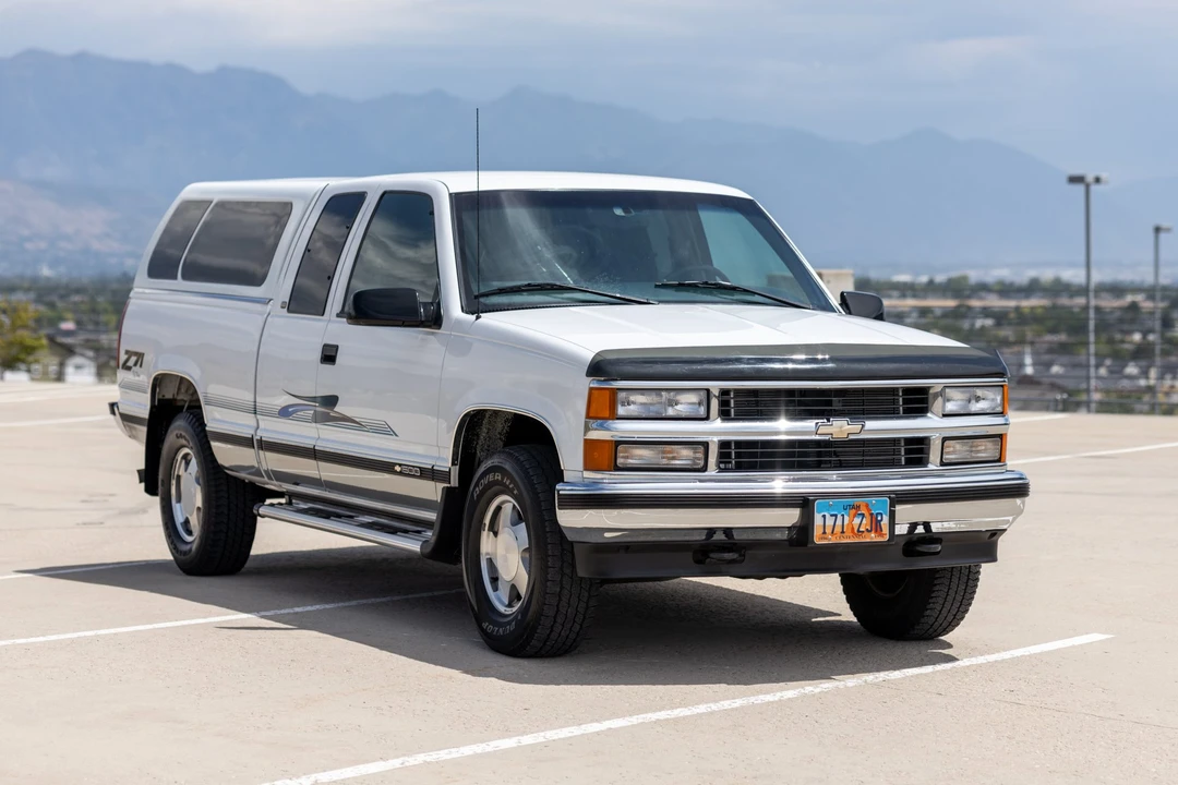 1997 Chevrolet C/K 4th Gen - Image 4 of 31