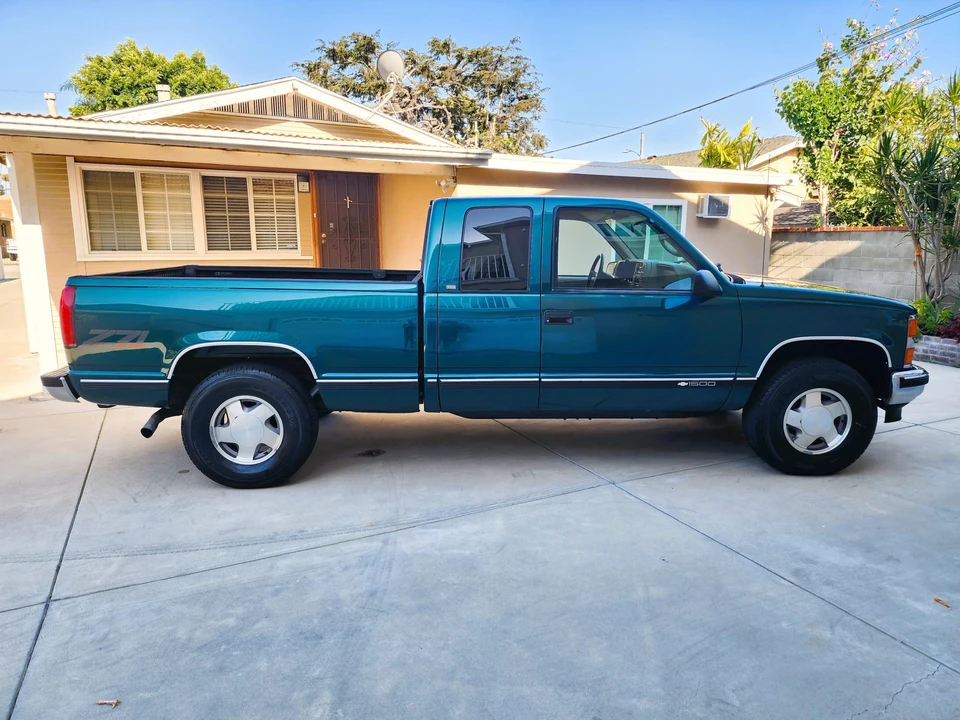 1997 Chevrolet C/K 4th Gen - Image 11 of 31