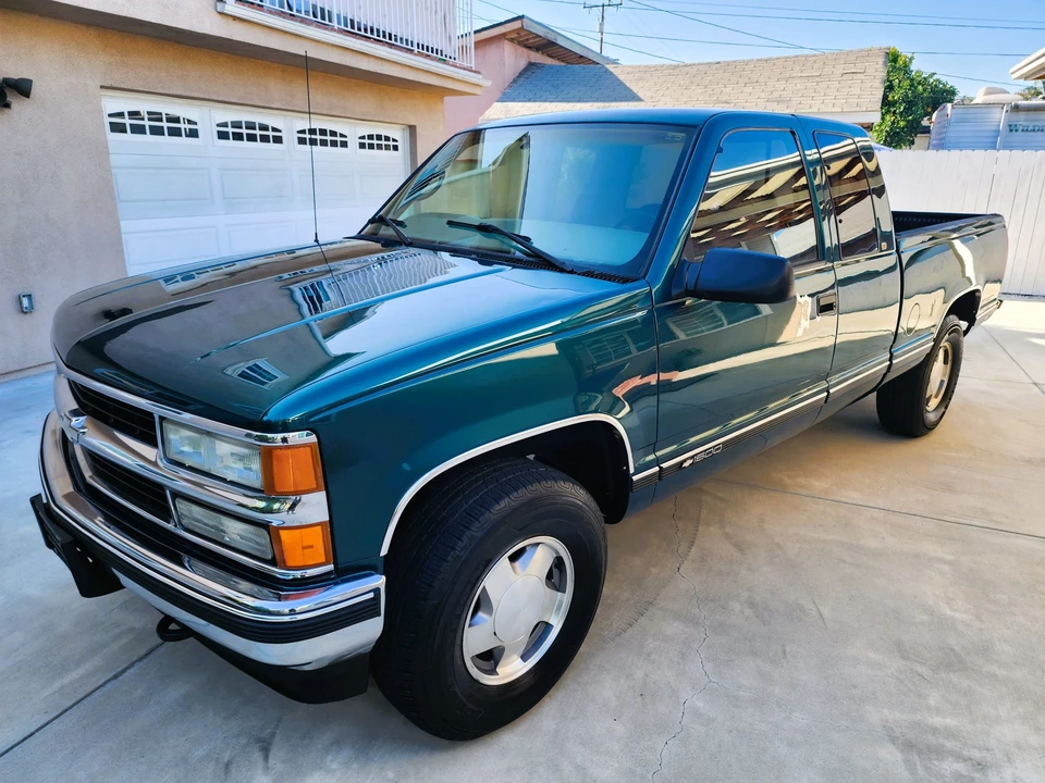 1997 Chevrolet C/K 4th Gen - Image 3 of 31