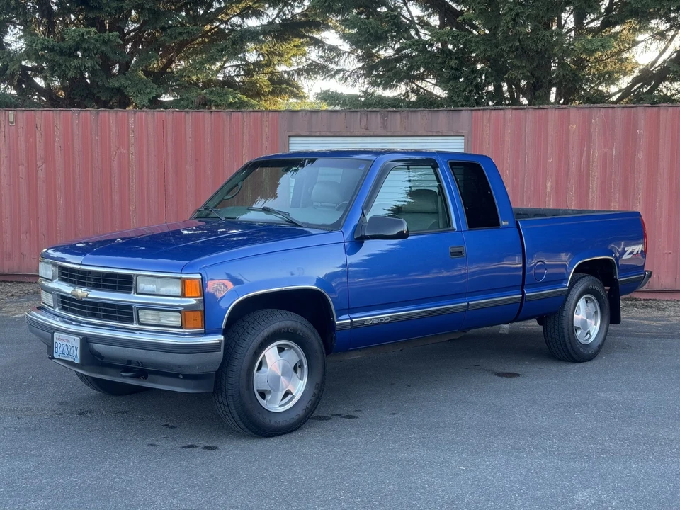 1997 Chevrolet C/K 4th Gen - Image 2 of 31