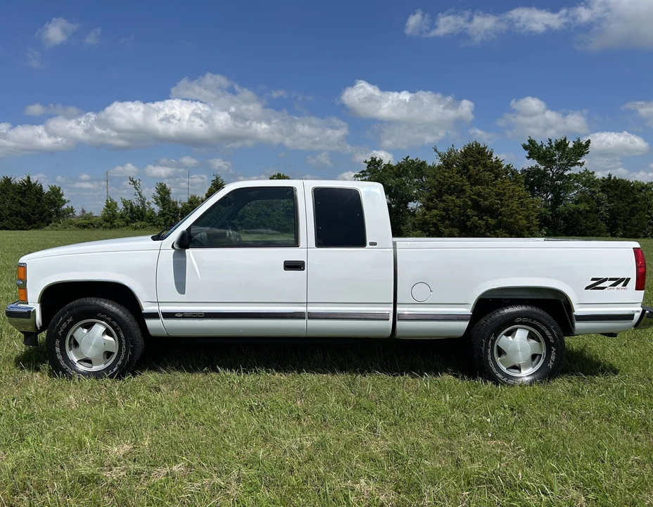 1997 Chevrolet C/K 4th Gen - Image 12 of 31