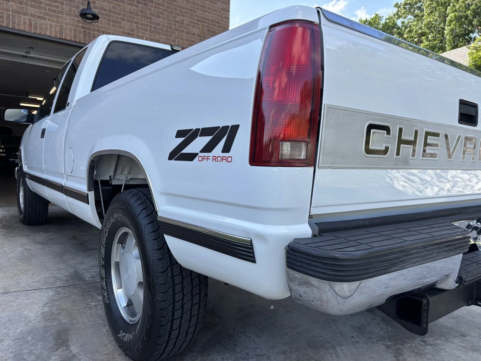 1997 Chevrolet C/K 4th Gen - Image 25 of 31
