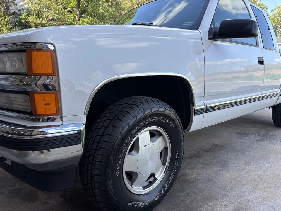 1997 Chevrolet C/K 4th Gen - Image 19 of 31