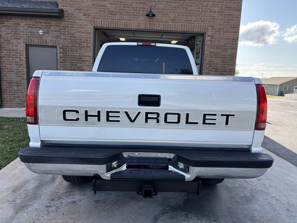 1997 Chevrolet C/K 4th Gen - Image 10 of 31