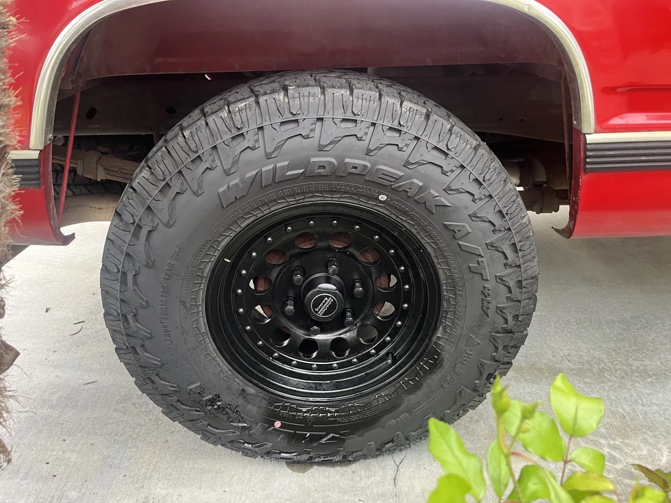 1997 Chevrolet Silverado - Image 28 of 31
