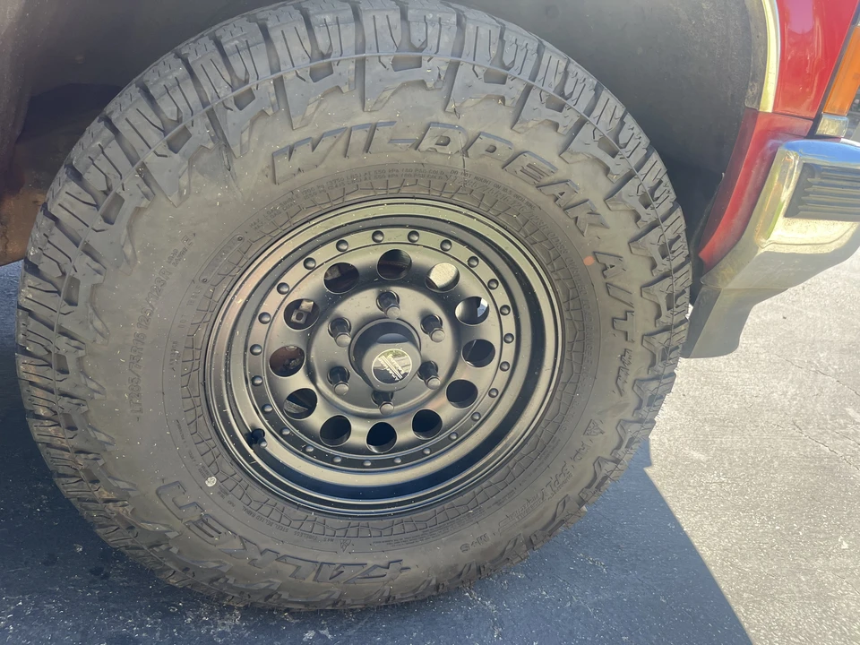 1997 Chevrolet Silverado - Image 27 of 31