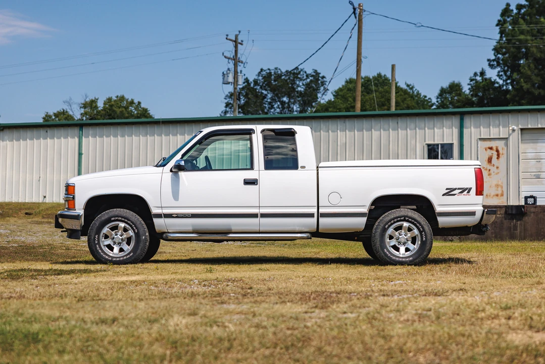 1997 Chevrolet C/K 4th Gen - Image 11 of 31