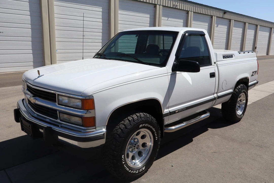1997 Chevrolet C/K 4th Gen - Image 3 of 31