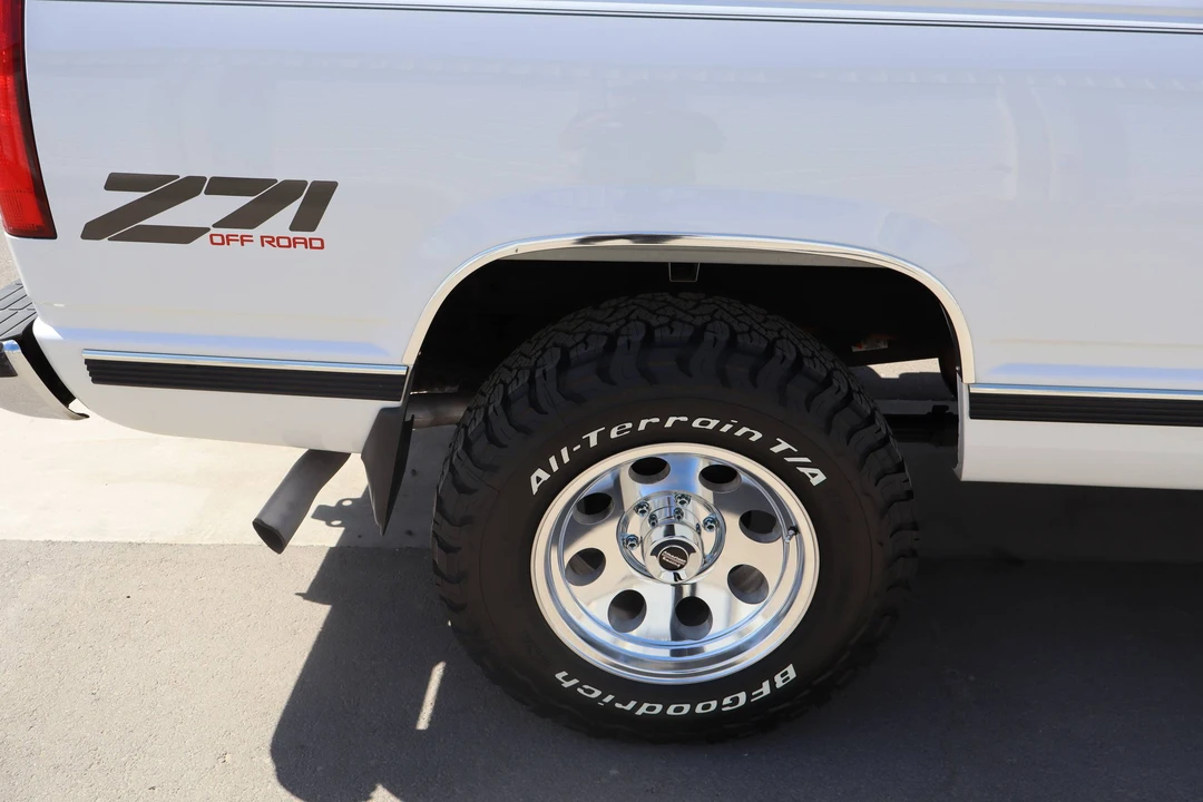 1997 Chevrolet C/K 4th Gen - Image 17 of 31