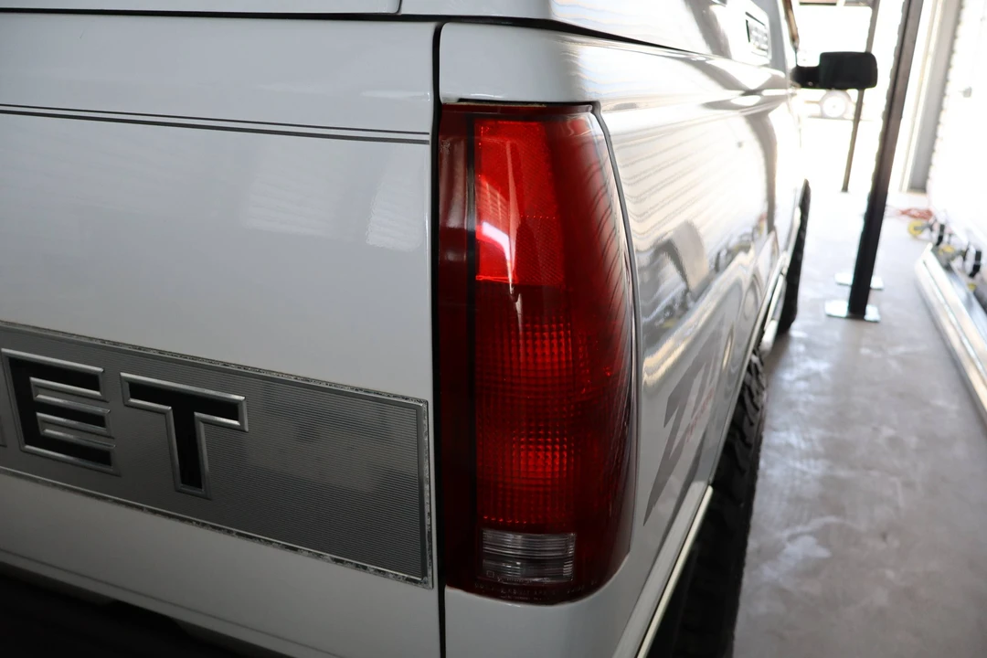 1997 Chevrolet C/K 4th Gen - Image 16 of 31