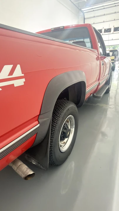 1997 Chevrolet C/K 4th Gen - Image 2 of 10