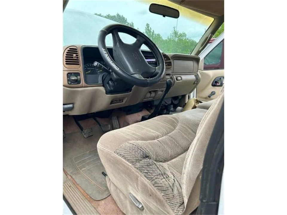 1997 Chevrolet C/K 4th Gen - Image 8 of 15