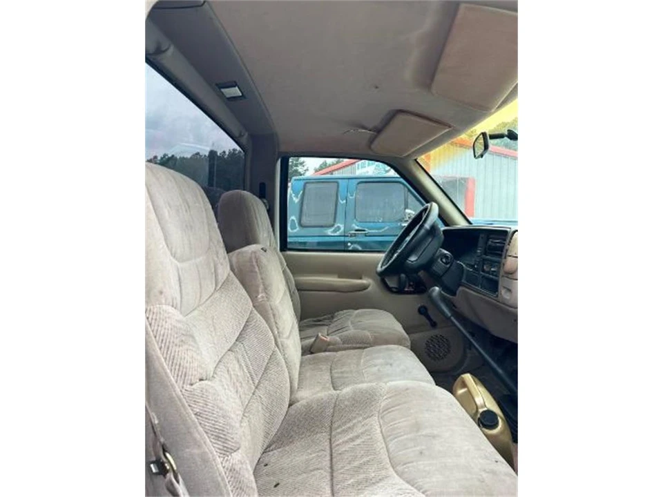 1997 Chevrolet C/K 4th Gen - Image 6 of 15