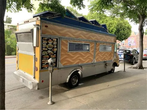 1997 Chevrolet P30 Catering Food Truck