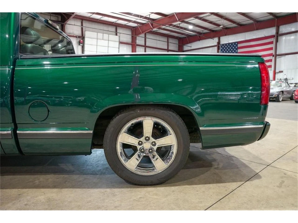 1997 Chevrolet C/K 4th Gen - Image 5 of 31