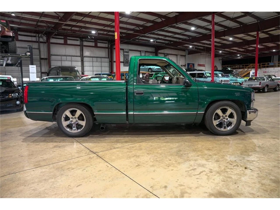1997 Chevrolet C/K 4th Gen - Image 10 of 31