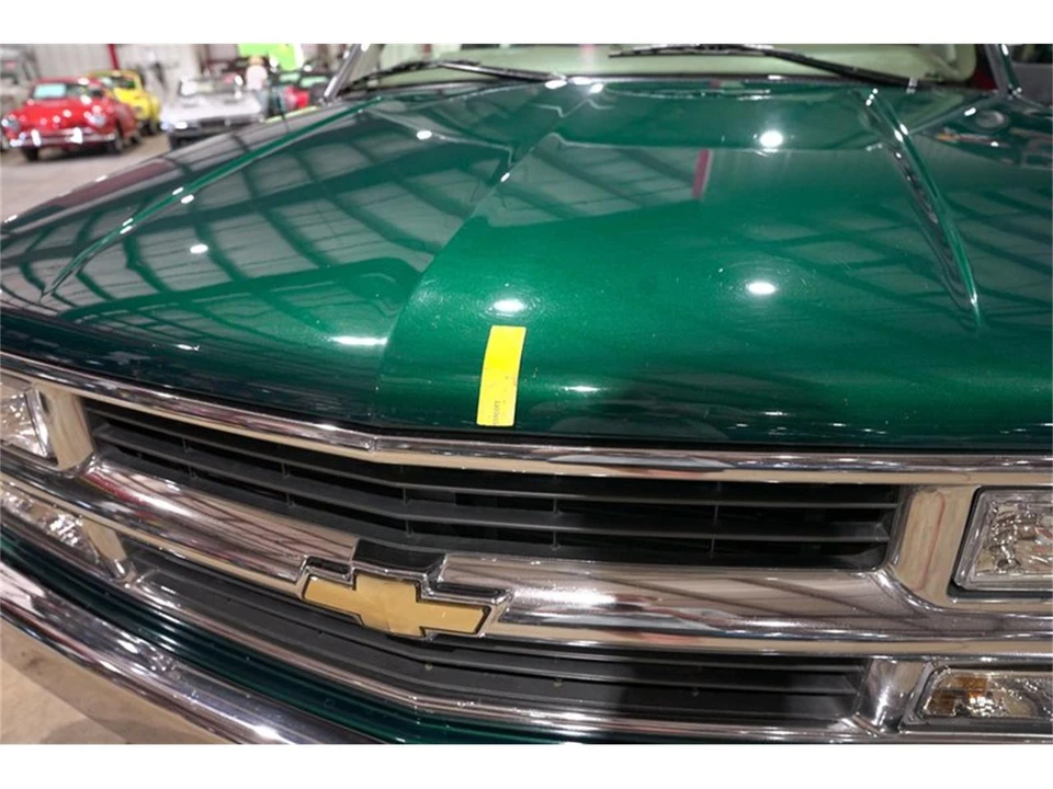 1997 Chevrolet C/K 4th Gen - Image 25 of 31