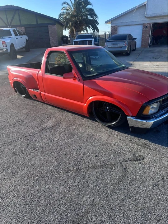 1997 Chevrolet S-10 - Image 3 of 14