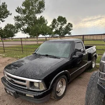 1997 Chevrolet S-10 LS