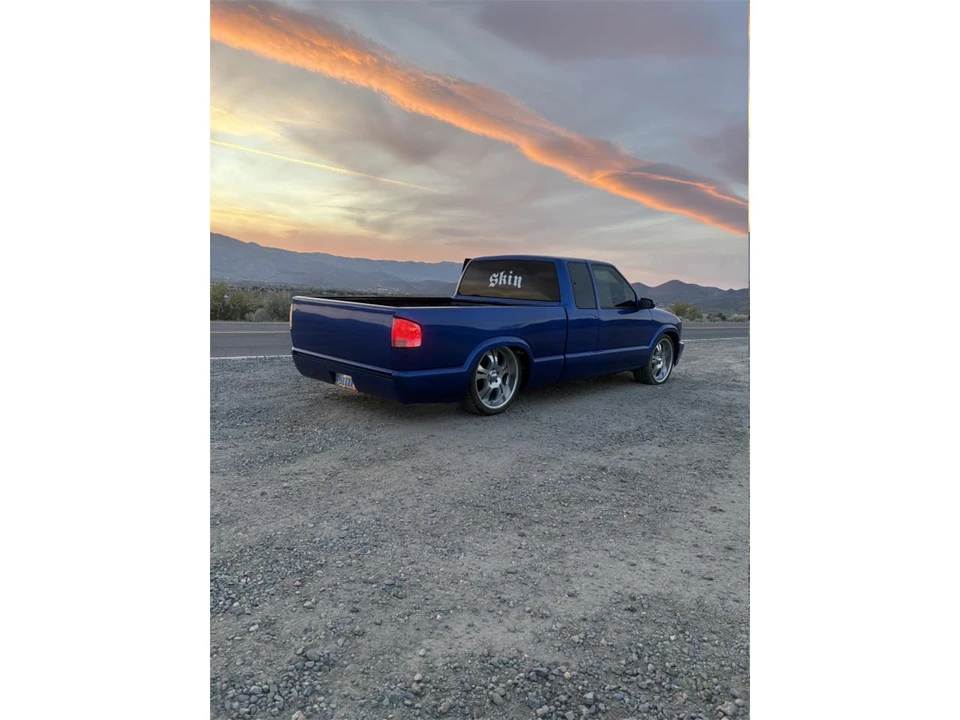 1997 Chevrolet S-10 - Image 3 of 13