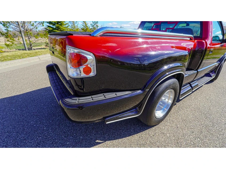 1997 Chevrolet S-10 - Image 11 of 31