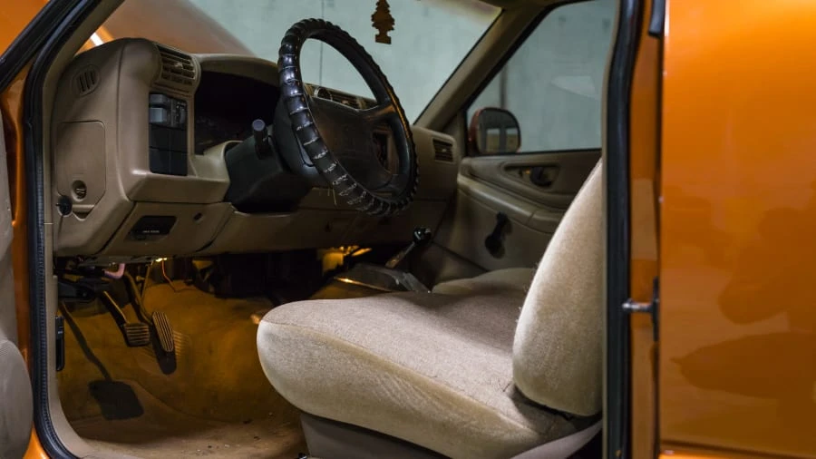 1997 Chevrolet S-10 - Image 4 of 12