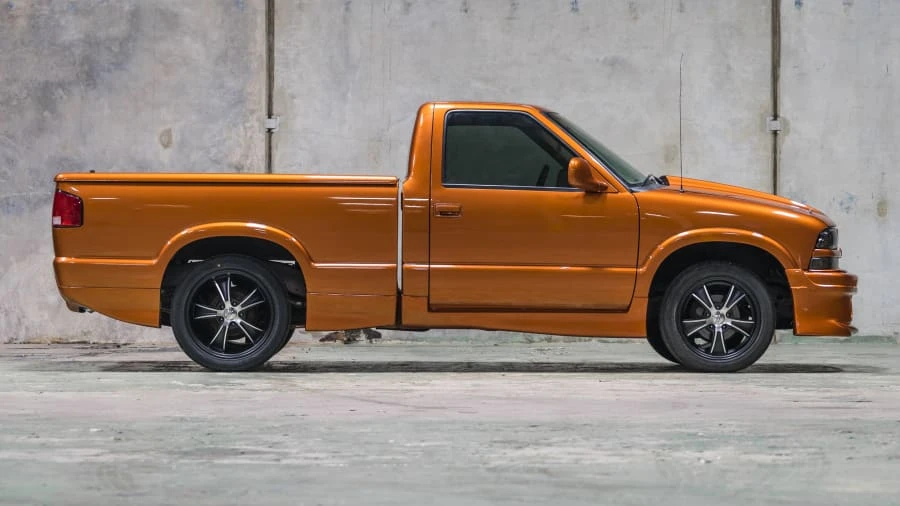 1997 Chevrolet S-10 - Image 8 of 12