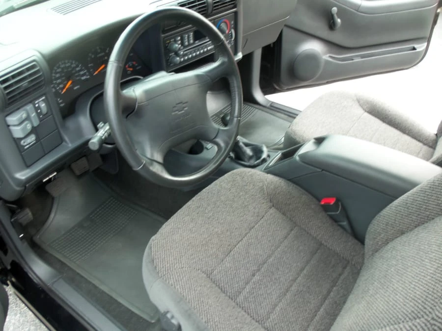 1997 Chevrolet S-10 - Image 3 of 9