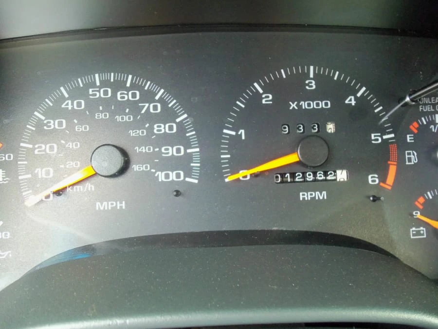 1997 Chevrolet S-10 - Image 5 of 9
