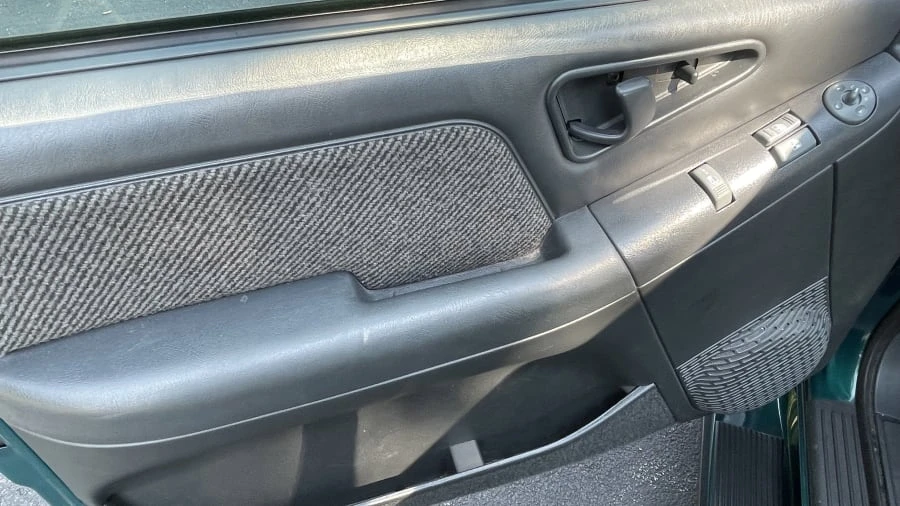 1997 Chevrolet S-10 - Image 14 of 25