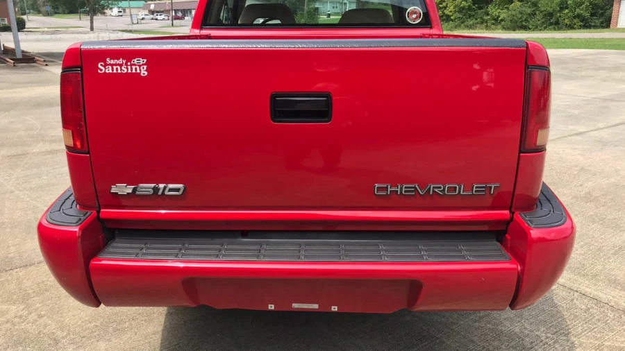 1997 Chevrolet S-10 - Image 13 of 19
