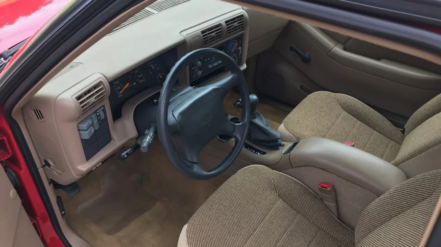 1997 Chevrolet S-10 - Image 4 of 19