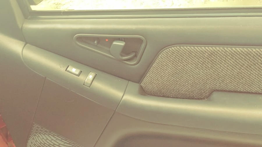 1997 Chevrolet S-10 - Image 8 of 10