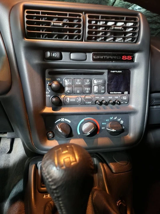 1997 Chevrolet Camaro SS 4th Gen - Image 5 of 6