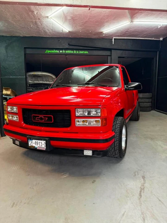 1997 Chevrolet SS - Image 8 of 10