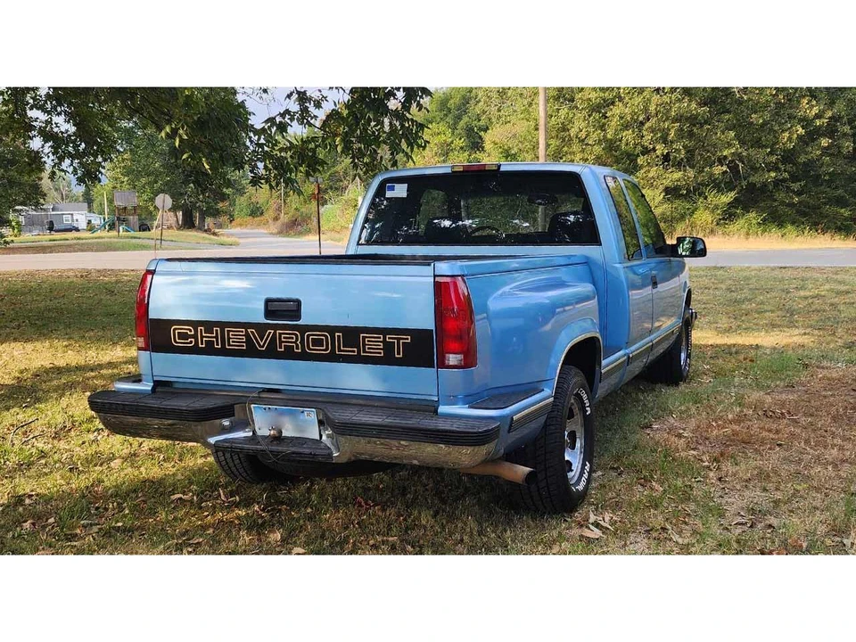 1997 Chevrolet C/K 4th Gen - Image 3 of 11