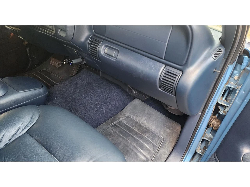 1997 Chevrolet C/K 4th Gen - Image 7 of 11