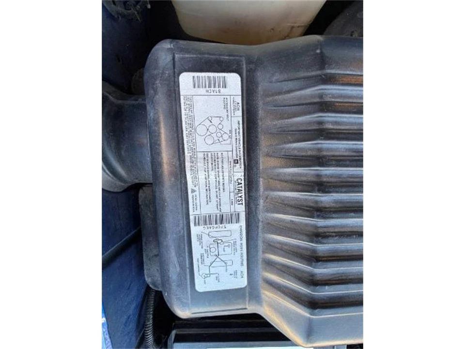 1997 Chevrolet Silverado - Image 2 of 12