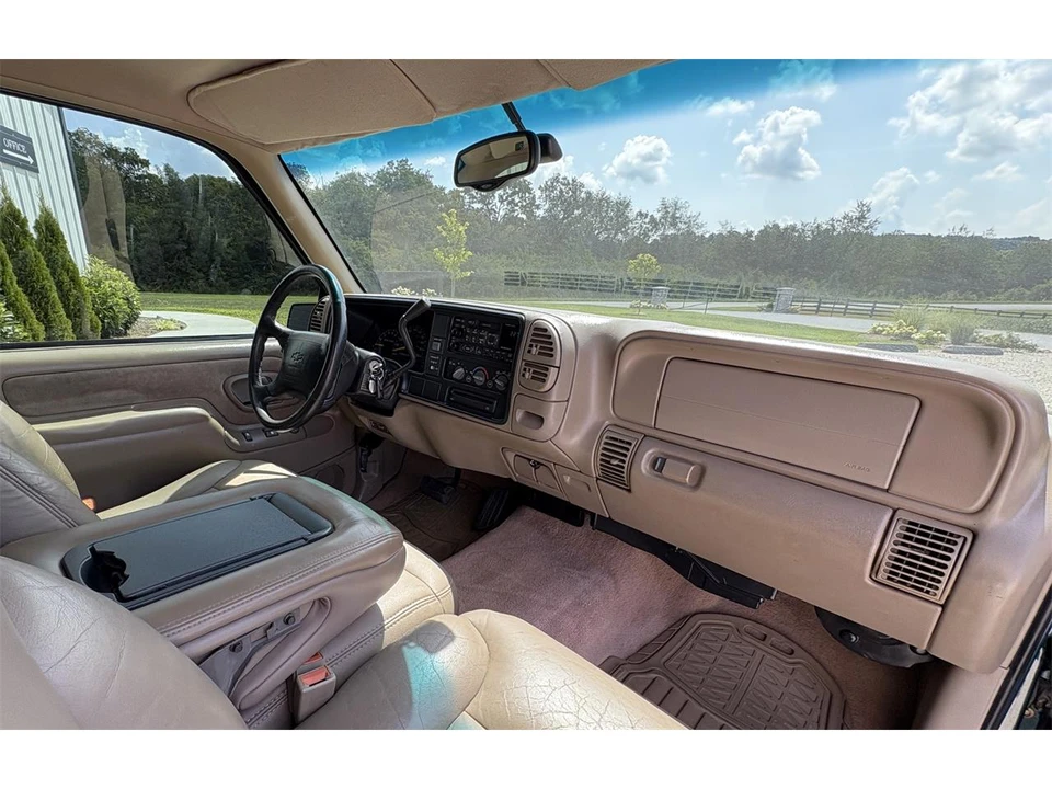 1997 Chevrolet C/K 4th Gen - Image 18 of 31