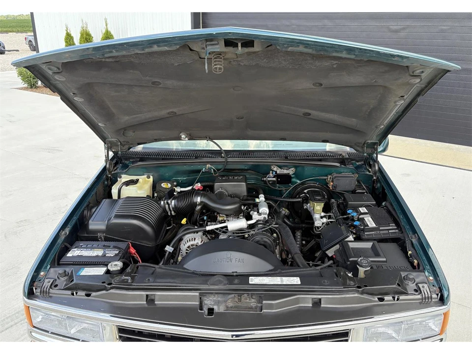 1997 Chevrolet C/K 4th Gen - Image 24 of 31