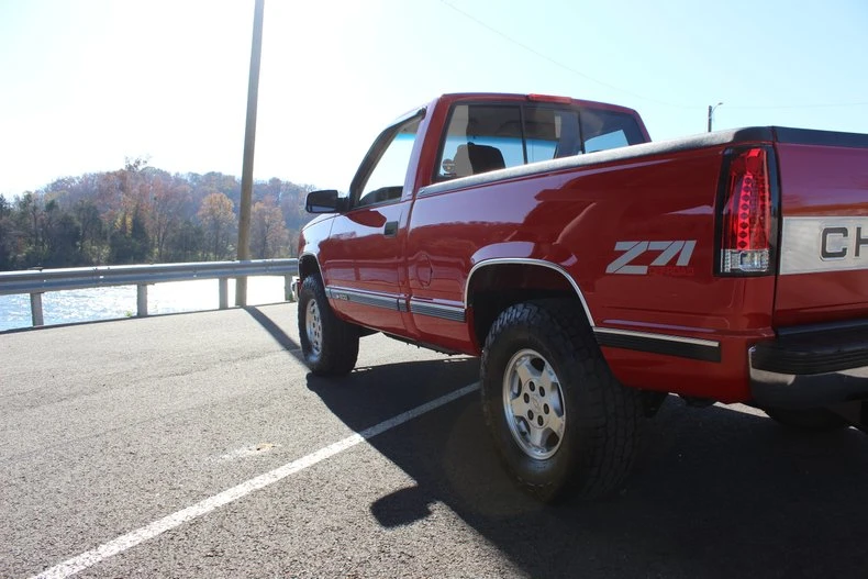1997 Chevrolet C/K 4th Gen - Image 5 of 31