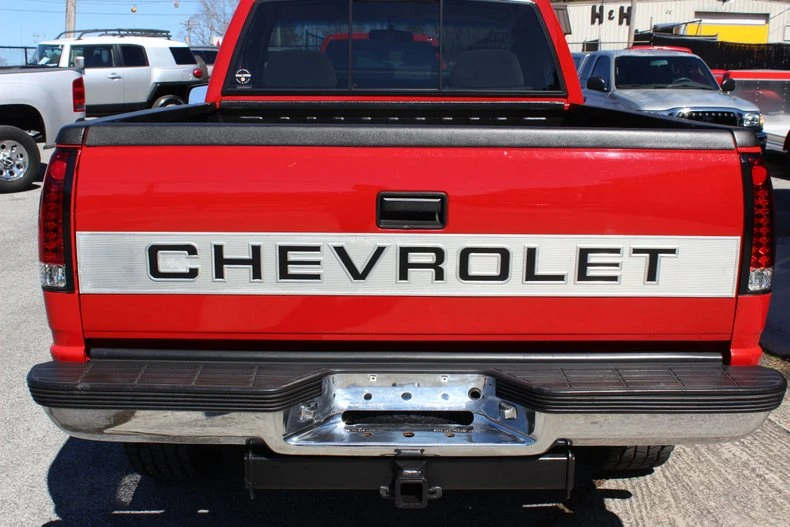 1997 Chevrolet C/K 4th Gen - Image 8 of 31